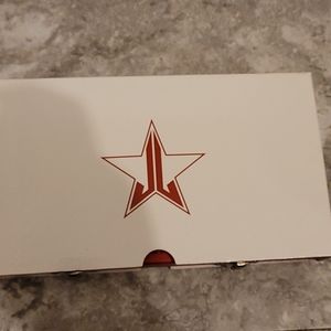 Jeffree Star Blood Sugar pallette